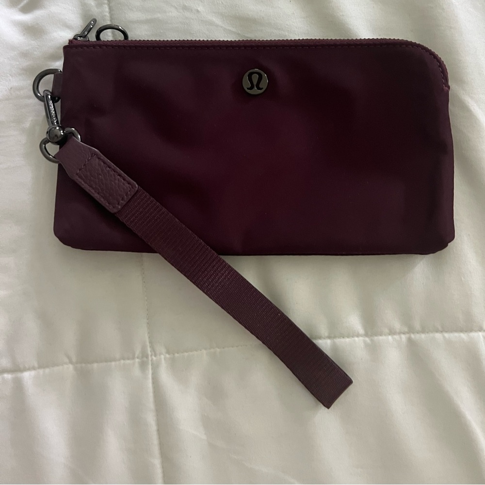 NWOT Lululemon Maroon Now and Later Wristlet